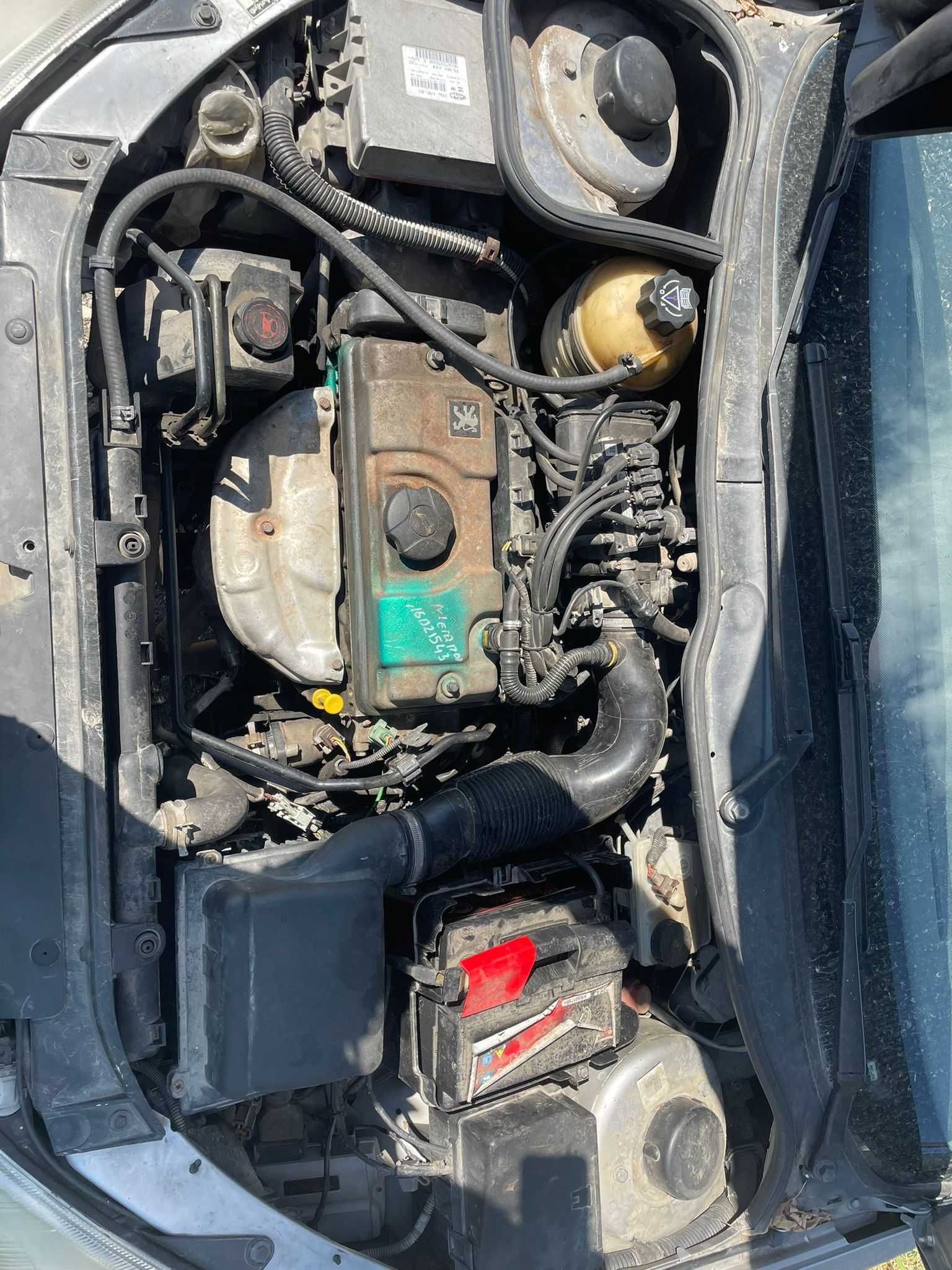 Пежо 206 1.4  бензин на части. Pejo 206 1.4i 55kw