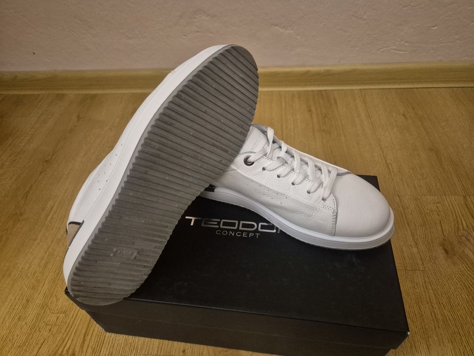 Кецове Теодор естествена кожа