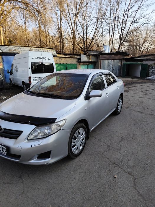 продам автомобильToyota corolla