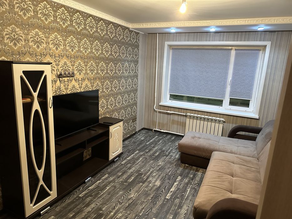 Сдам 2 ком квартиру по абая 67