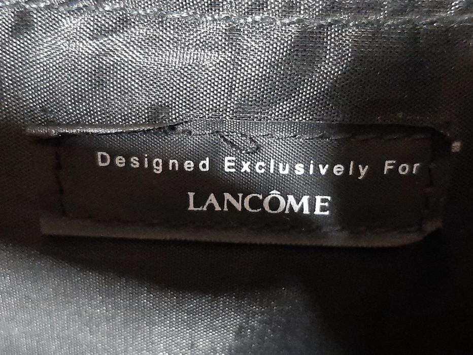 geantă lancome paris