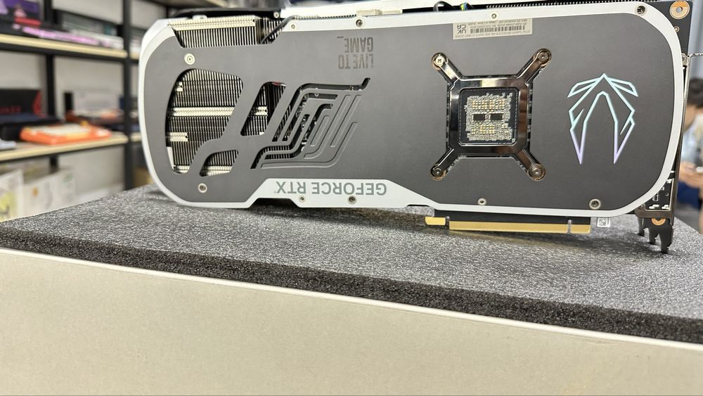 Open box zotac//