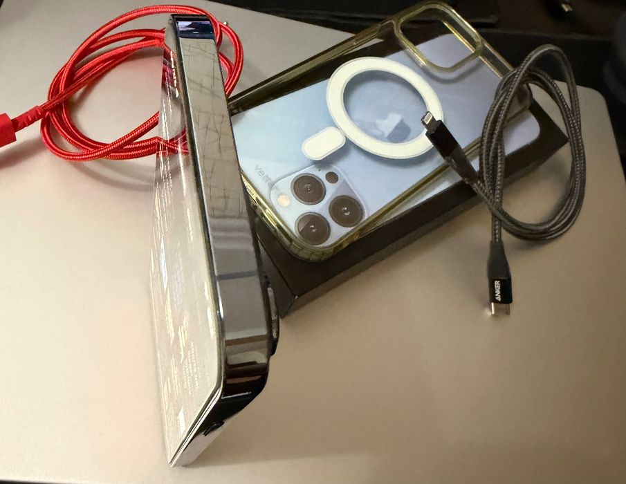 iPhone 13 Pro Max 256GB Sierra blue