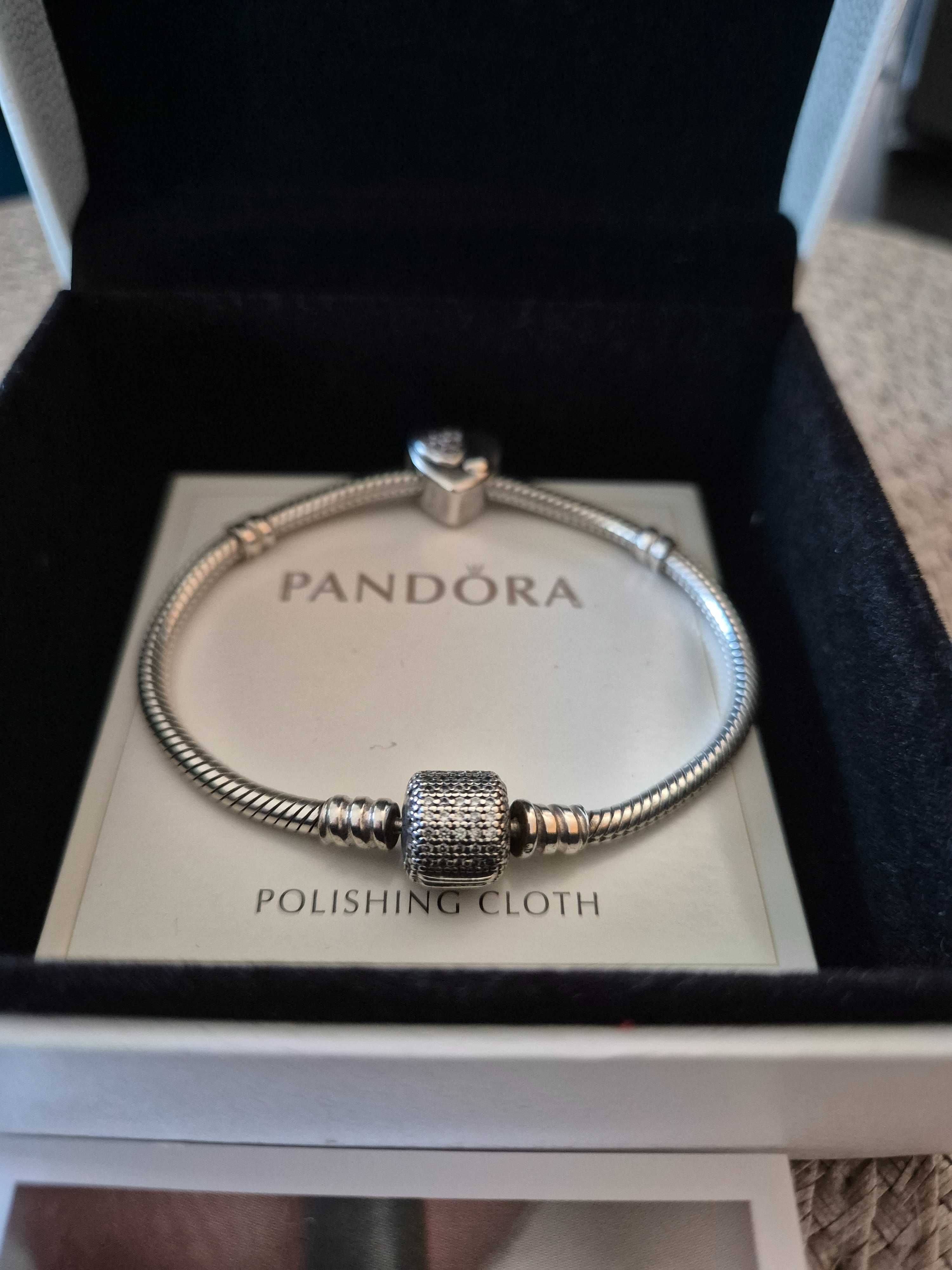 Дамска гривна Pandora