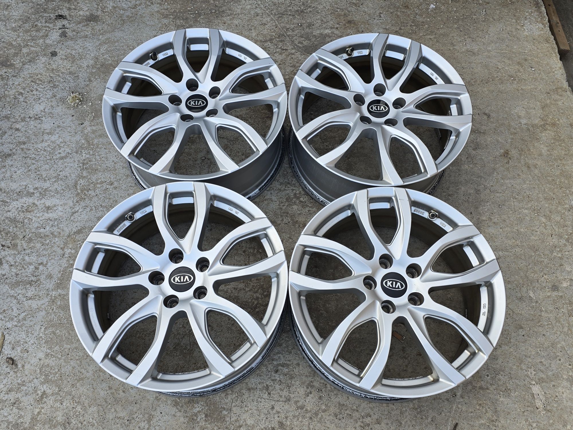 Джанти 18 / 5х114,3 - Kia 5x114,3