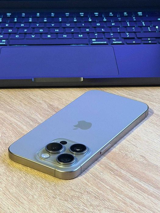 iPhone 15 PRO 512 Gb White Titanium