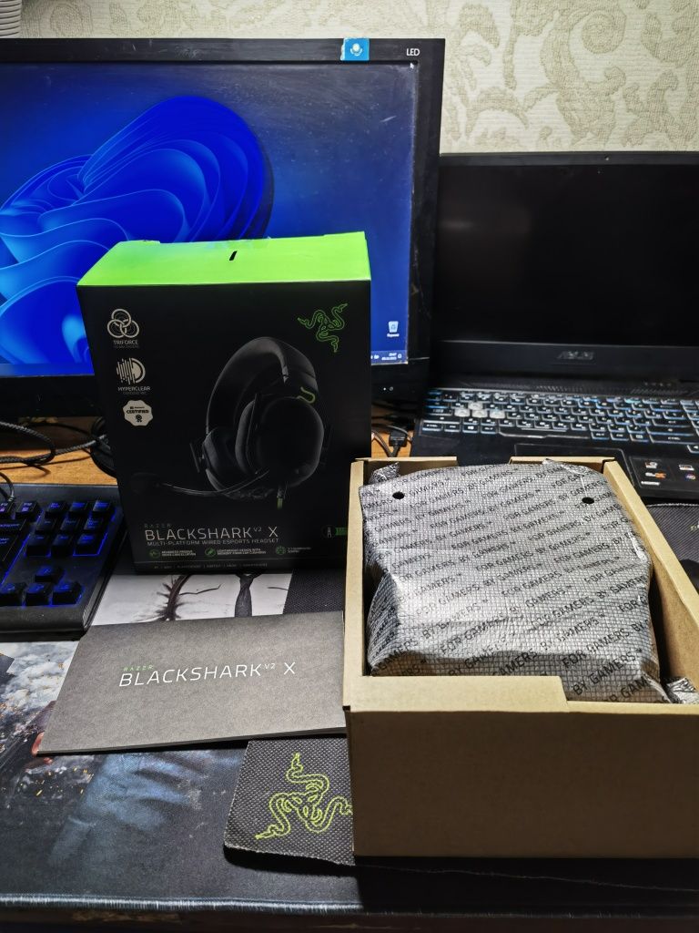 Игровые наушники Razer Blackshark V2 X