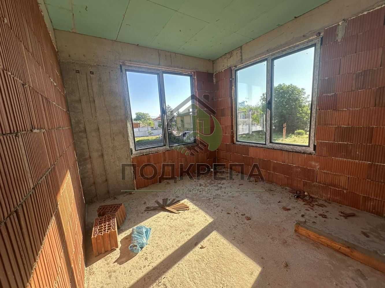 Къща в Пловдив, област-с.Труд площ 173 цена 259000