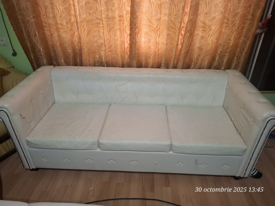 Vând Canapea Piele