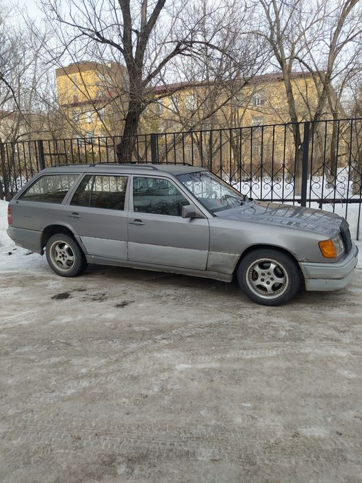 Продается Мерседес Бенс .