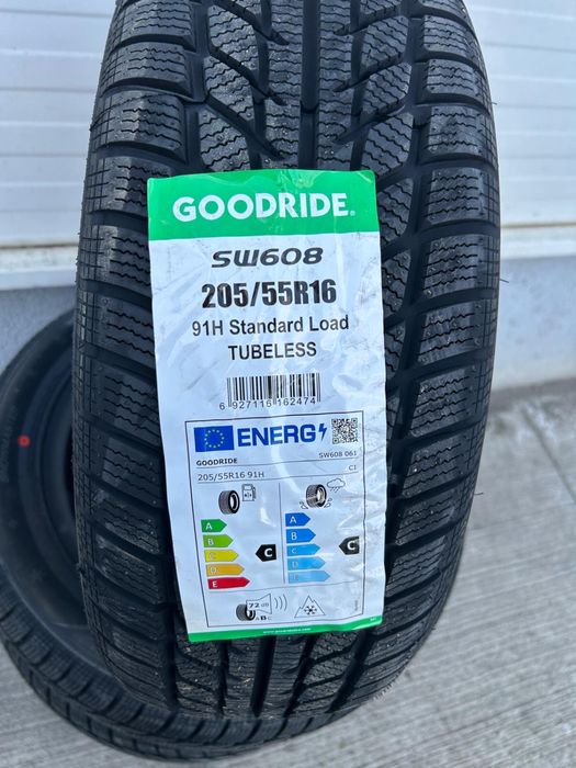 Vand 4 anvelope noi Goodride