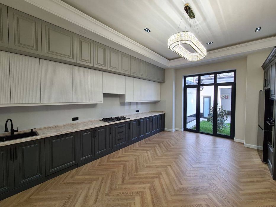 Продаётся. Новый ДОМ. Мирзо Улугбекский район. Центр Луначарского.