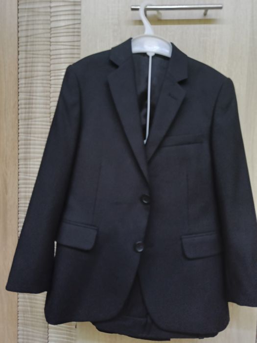 Продам костюм и брюки.