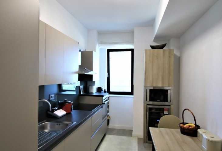 Дава се под наем Тристаен апартамент в Пловдив, Каменица 1 - 89 кв.м за 224.4 € - Снимка #4