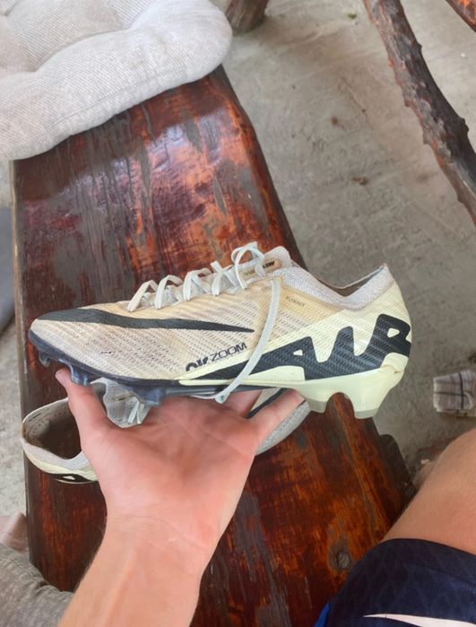 Ghete de fotbal profesionale nr 41