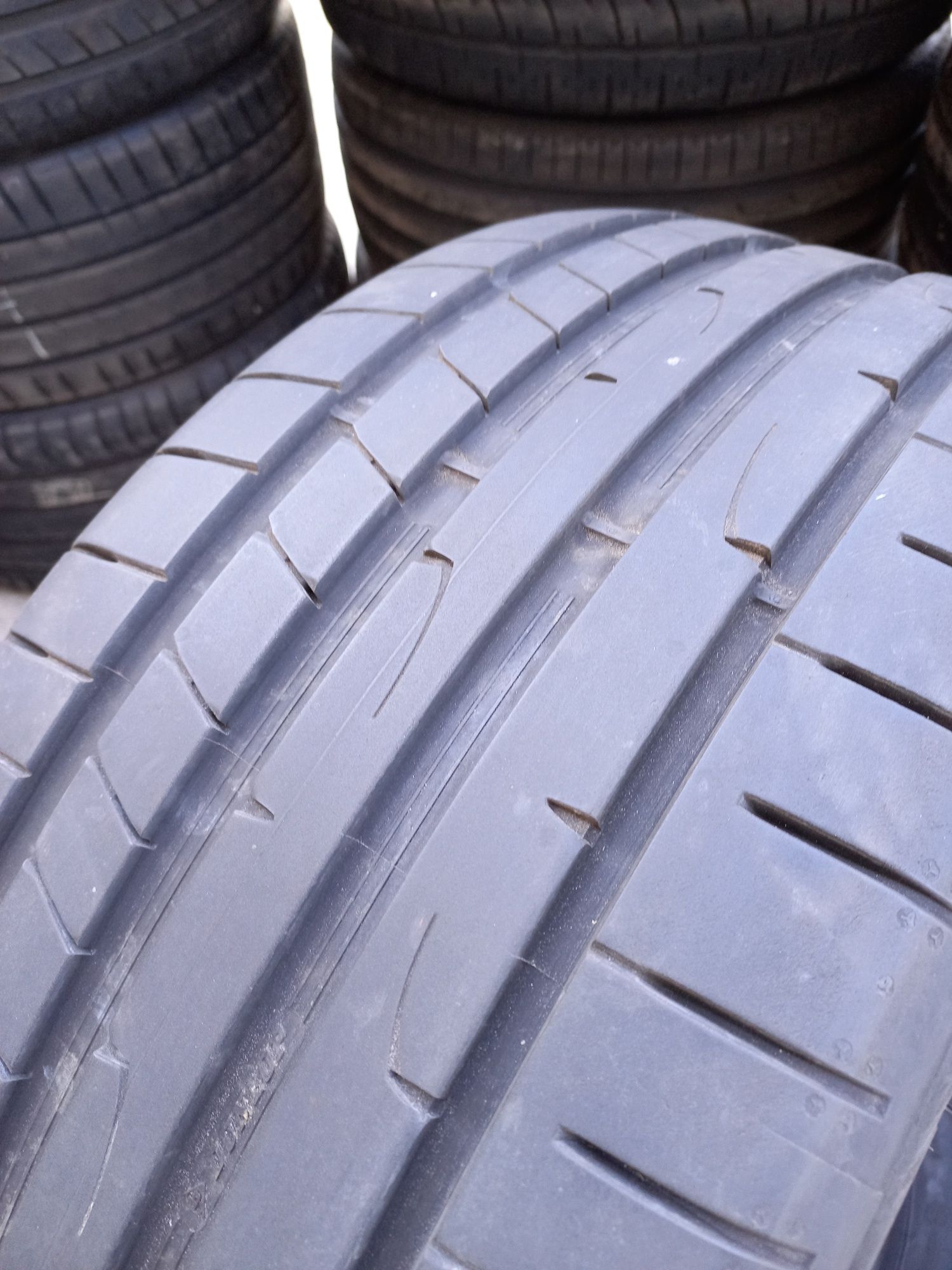 1xAnvelopa second vară 245 35 R20 Dunlop 7.5mm 2021