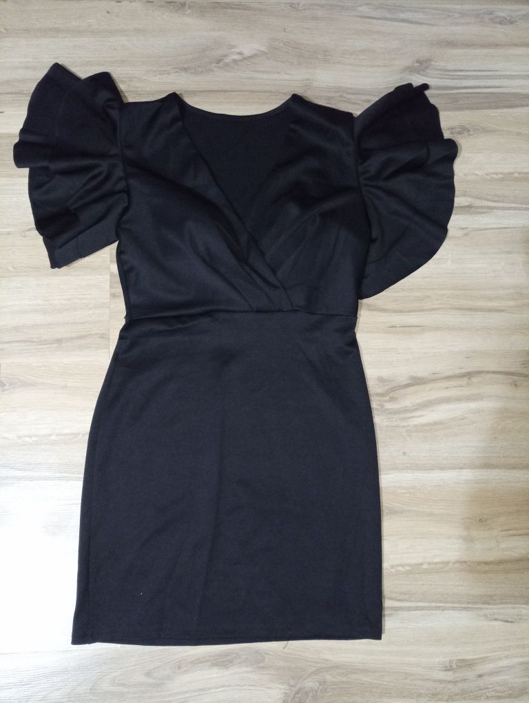 Rochie neagra eleganta