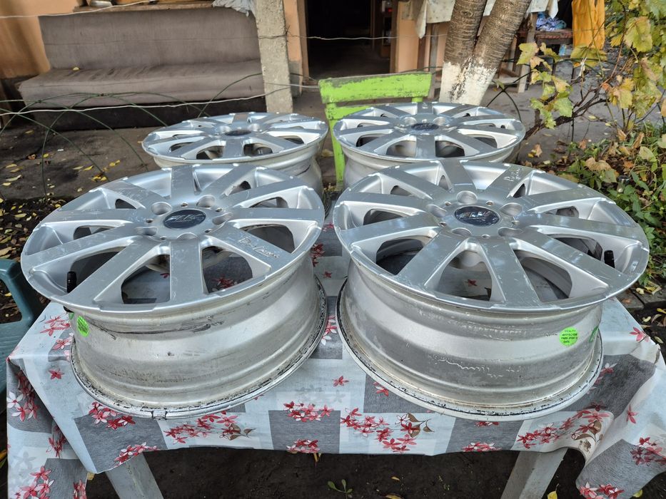 Продавам лети джанти 15 цола 5/112 PLW