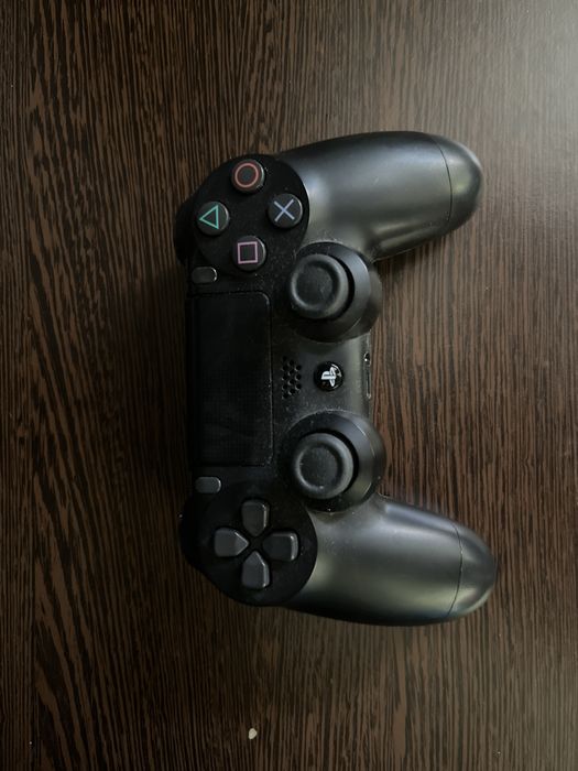 PS4 slim 1TB de vanzare