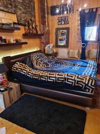 Тапицарана спалня,черен лак/Фурнир венге с кожа в цвят copper