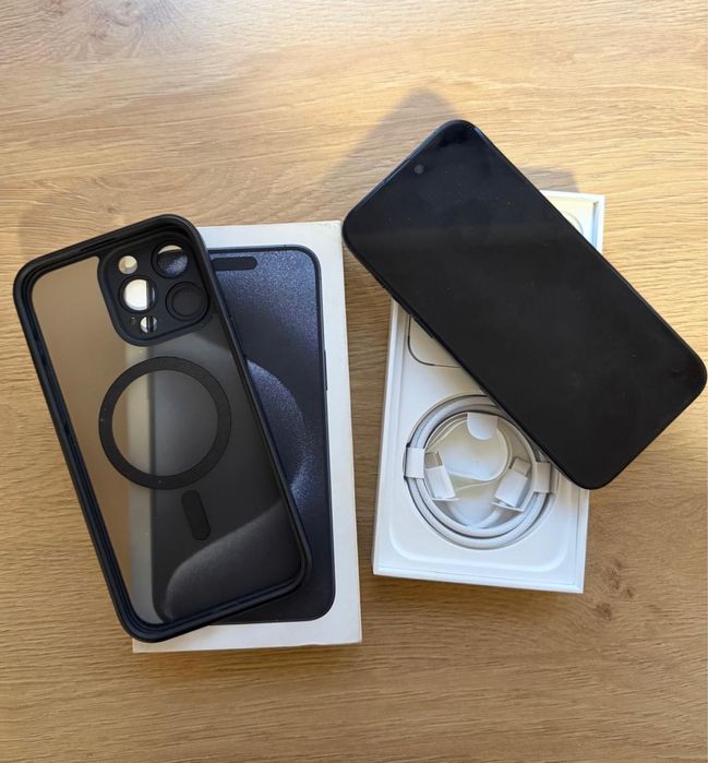 Vand Iphone 15 ProMax 256 GB