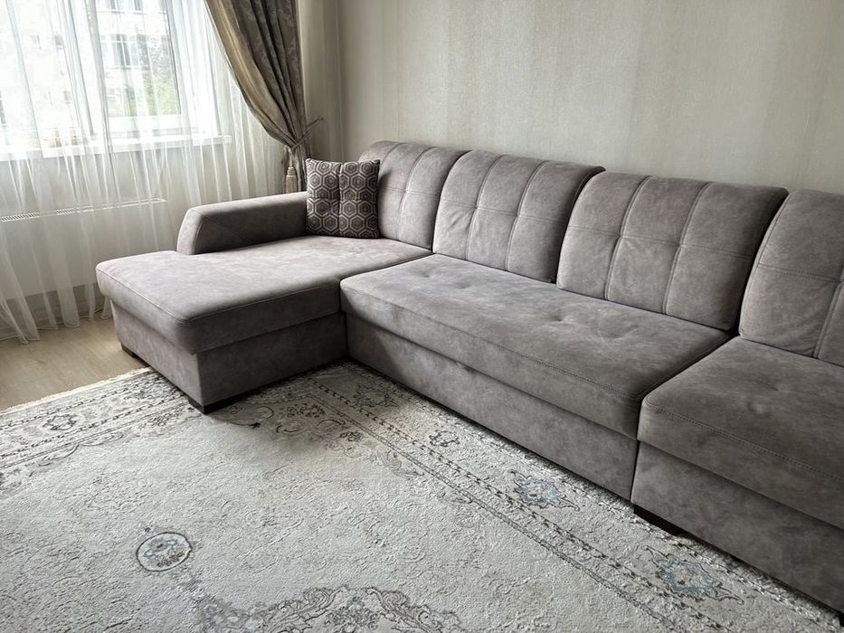 Диван гостинный Беларуссия бесплатно отдам связи с переездом