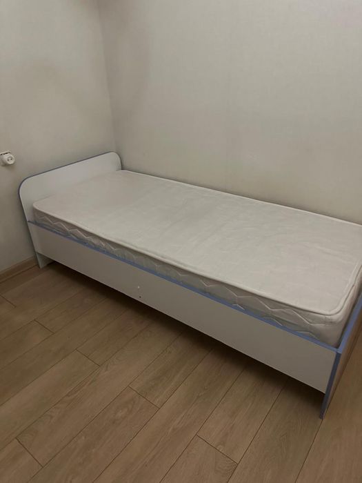 Продам кровати