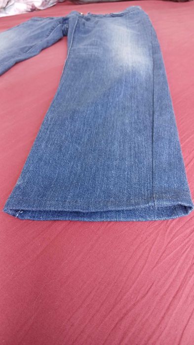 BOSS Maine размер 33/32, мъжки дънки в перфектно състояние.