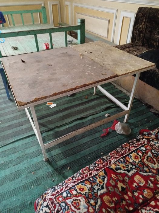 Стол ва Стуллар Чойхона Ховли Уй учун ярокли Россия темирларидан .