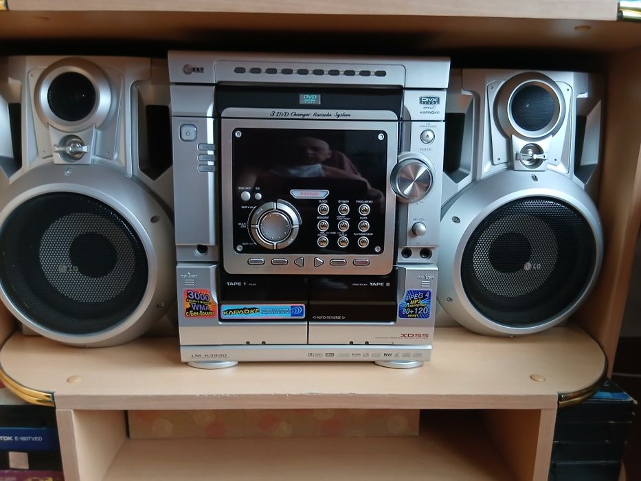 Продам музыкальный центр LG LM-K 3930X