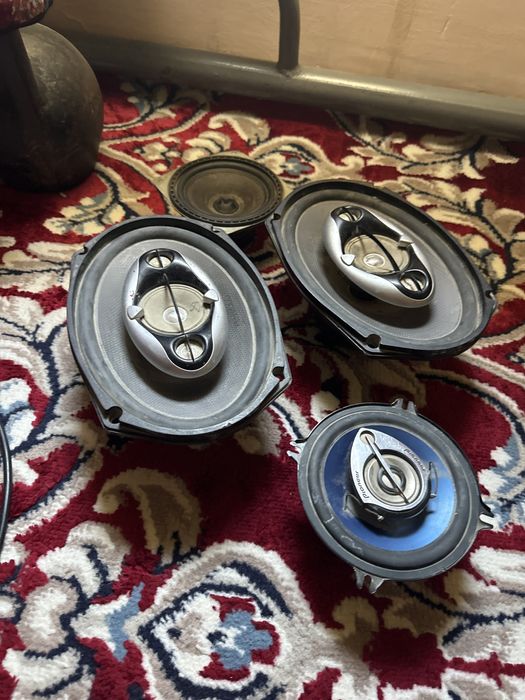 Kalonka sotiladi KENWOOD 450w holati yaxshi piyoner ham bor bitta borr