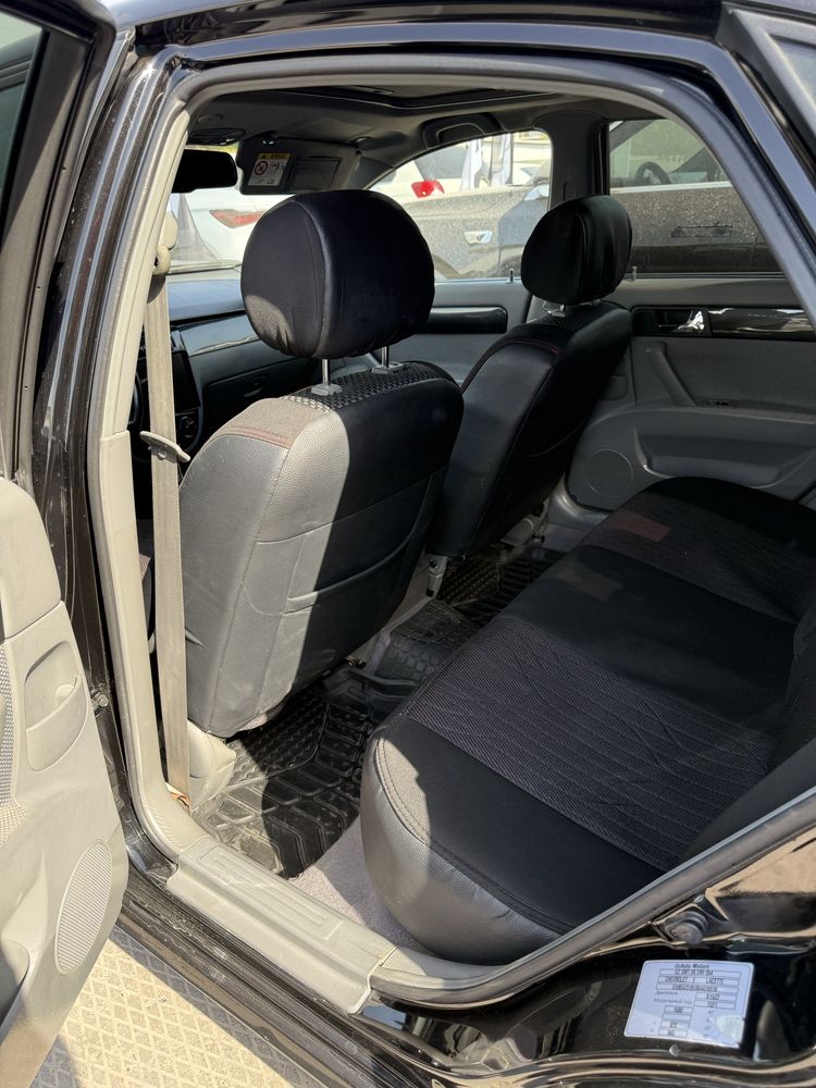 Chevrolet Gentra AT