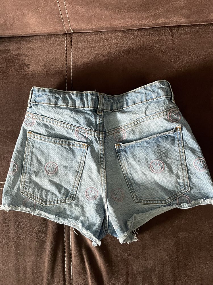 къси панталони на zara