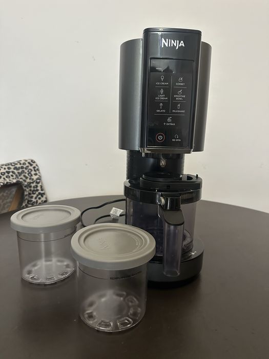 Aparat de înghețată Ninja Creami