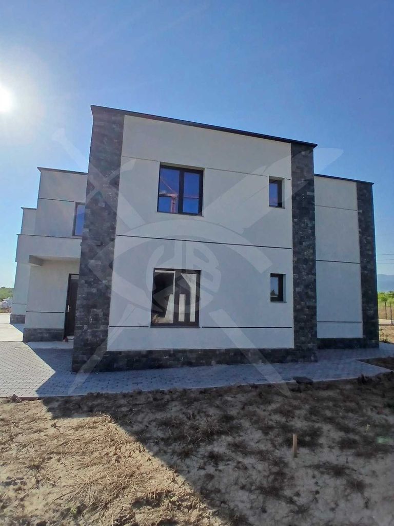 Продава се Къща в Пловдив, Беломорски - 312 кв.м за 1026 €/кв.м - Снимка #8