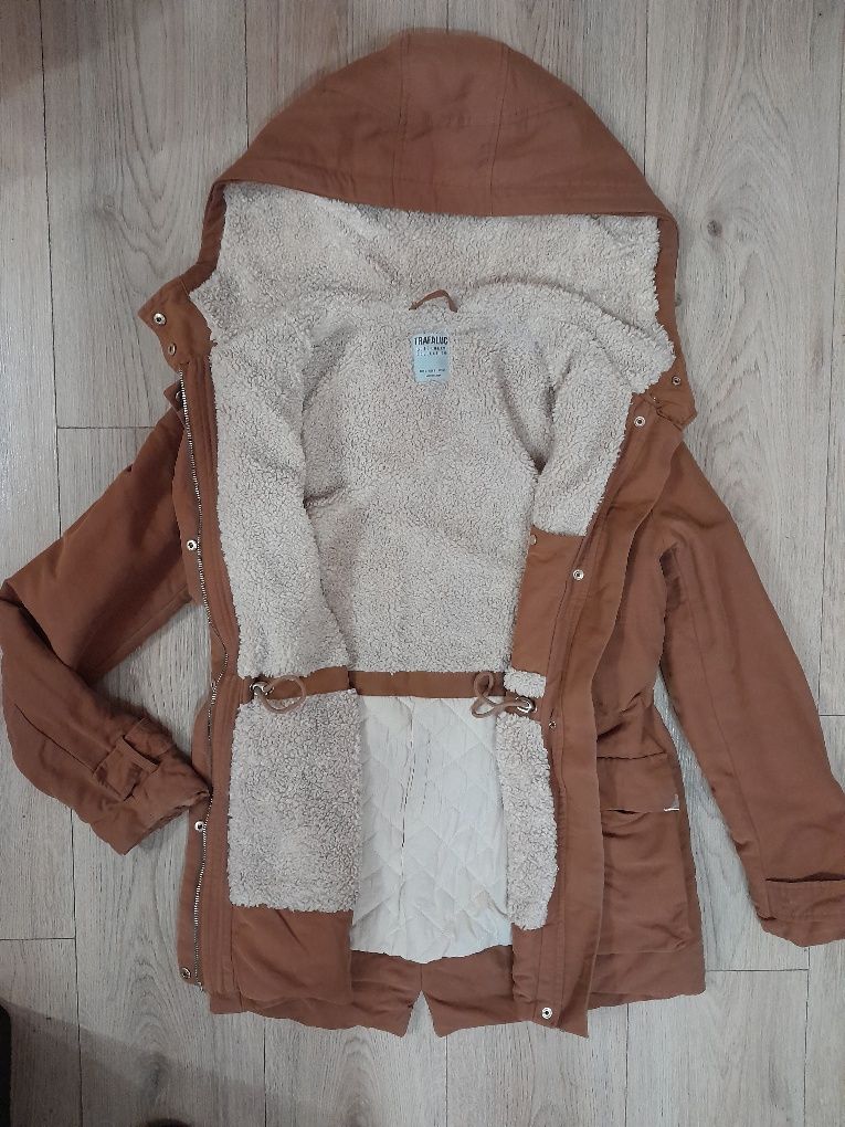Дамска парка ZARA