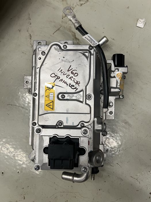 Инвентор Volvo V60 D6 Plug in Hybrid