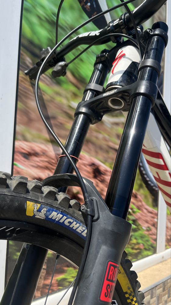 Specialized Demo 8/AL/M/DH