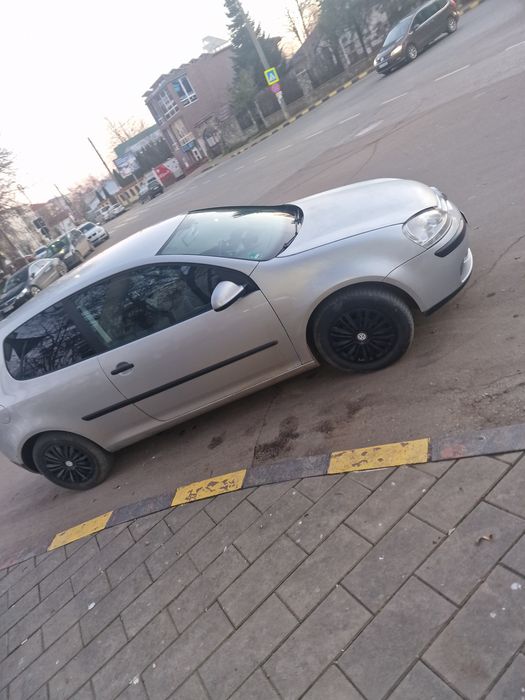 Vând/schimb golf 5 1.4 benzina