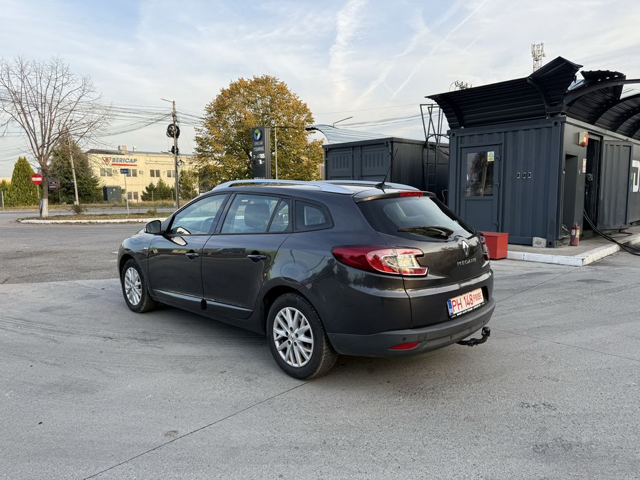 Renault Megane 3 Bose , 1.5 dci 110 cp , 2013 , Carte Service !!!