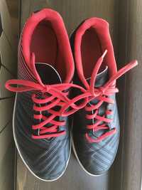 Детски обувки за футбол KIPSTA AGILITY 100 - номер 37