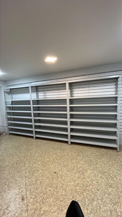Продам металлические стеллажи 220×150×40