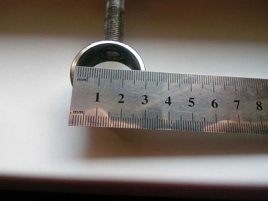 крепление для змеевика (полотенцесушилки)