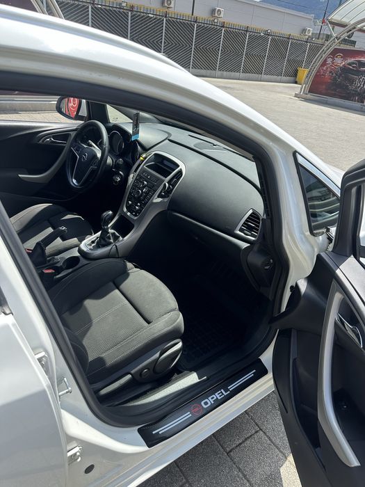 Opel Astra J ECO FLEX 1.7