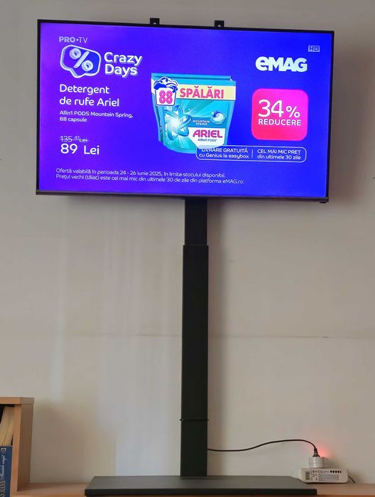 Tv LED Samsung 101 cm Full HD + suport metalic de podea