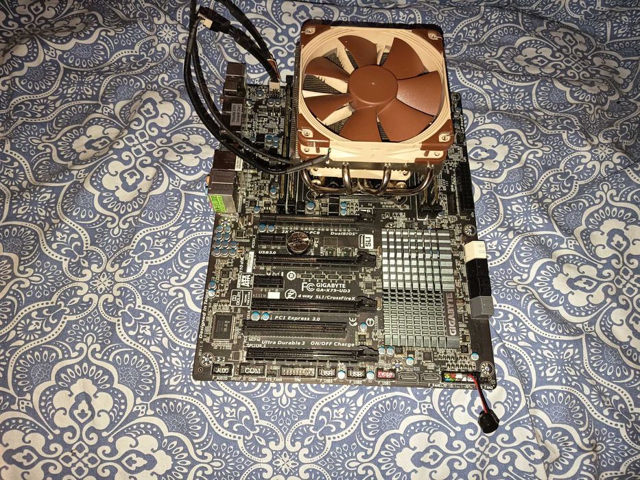 Kit gaming, Core i7 3930K + Gigabyte X79 + 24gb ram + Noctua