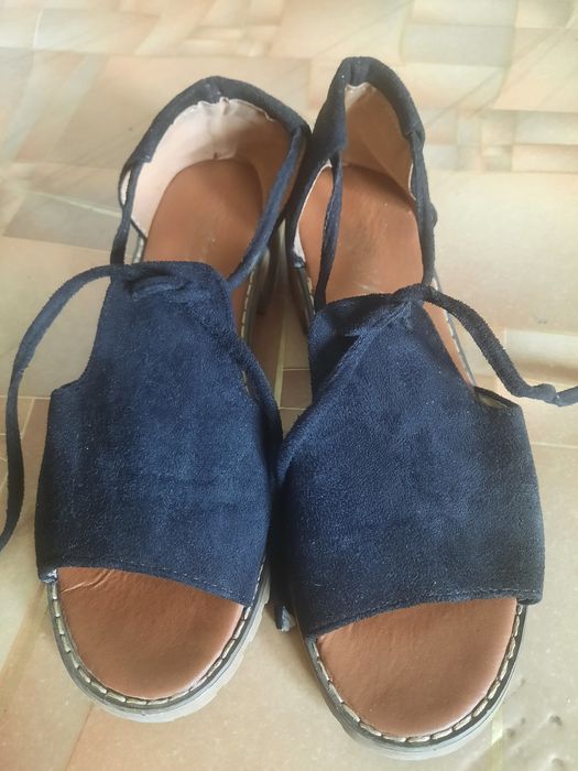 Сандалии 38 размер