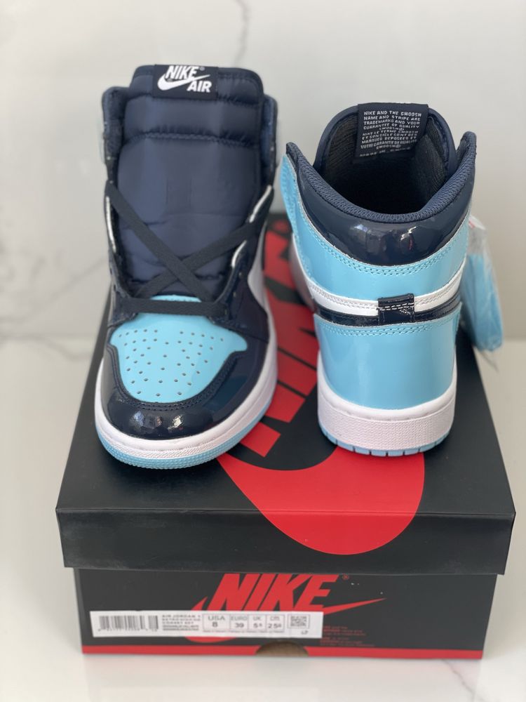 Air Jordan 1 Retro High UNC Patent Blue