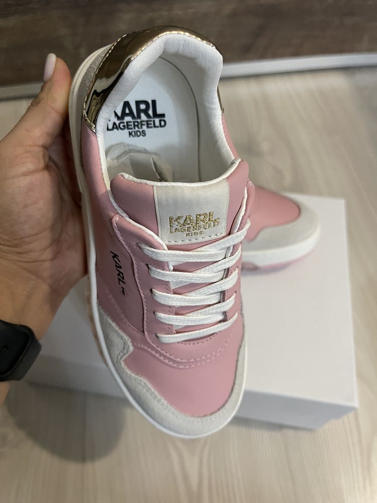 Sneakers Karl Lagerfeld 32