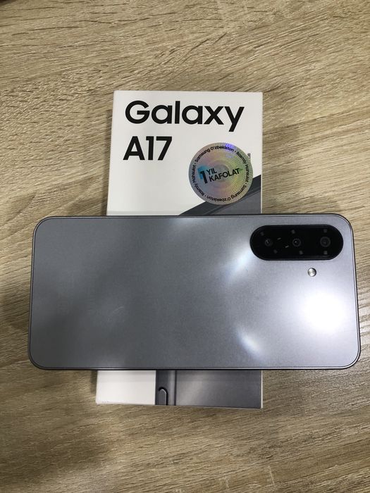 Samsung Galaxy A17